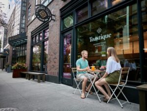 EXPERTS FORECAST SUNNY OUTLOOK FOR BREAKFAST FRANCHISES IN 2021!