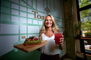 HOW-MUCH-DOES-IT-COST-TO-START-A-HEALTHY-CAFÉ-FROM-SCRATCH Toastique