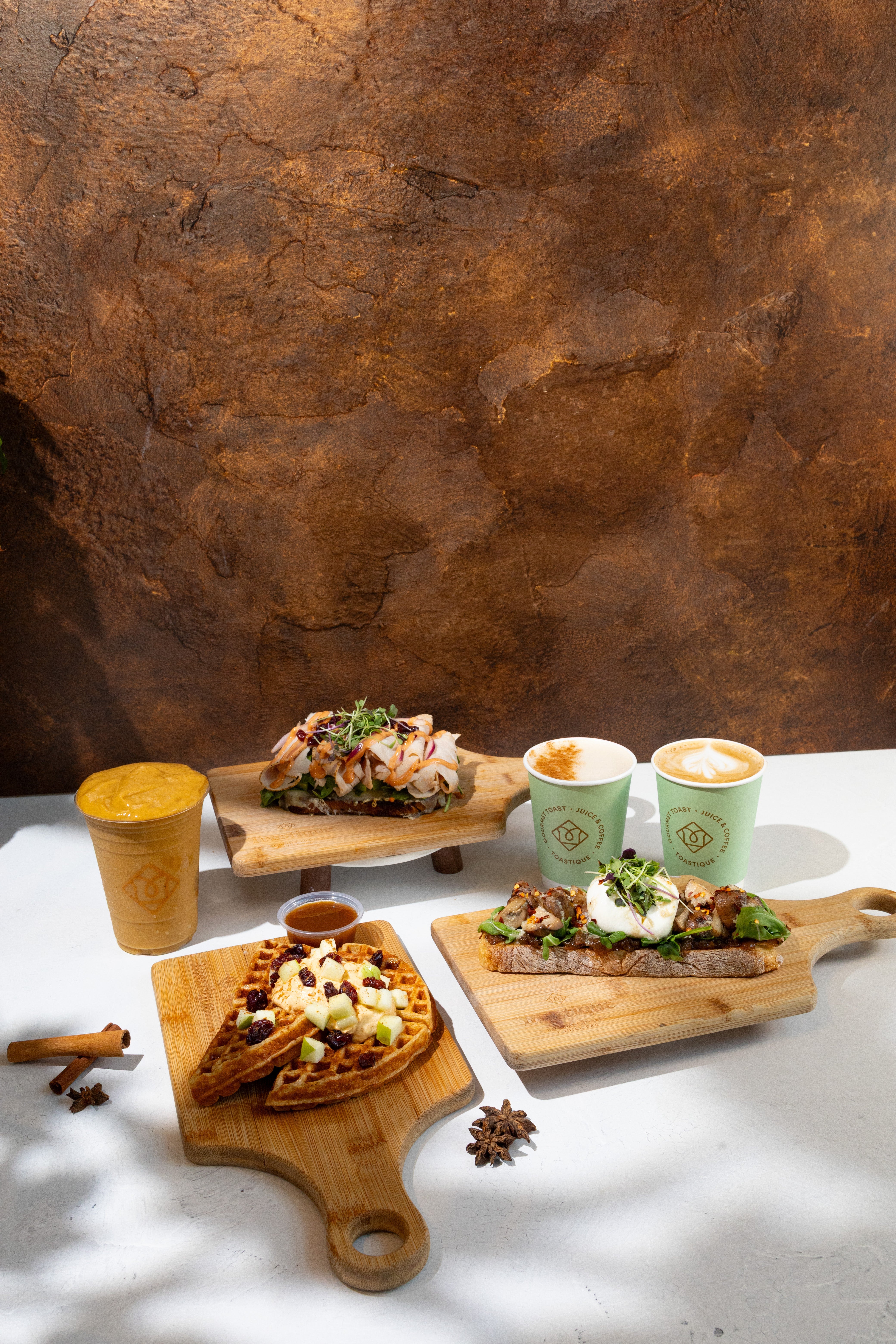 Fall-Specials Toastique